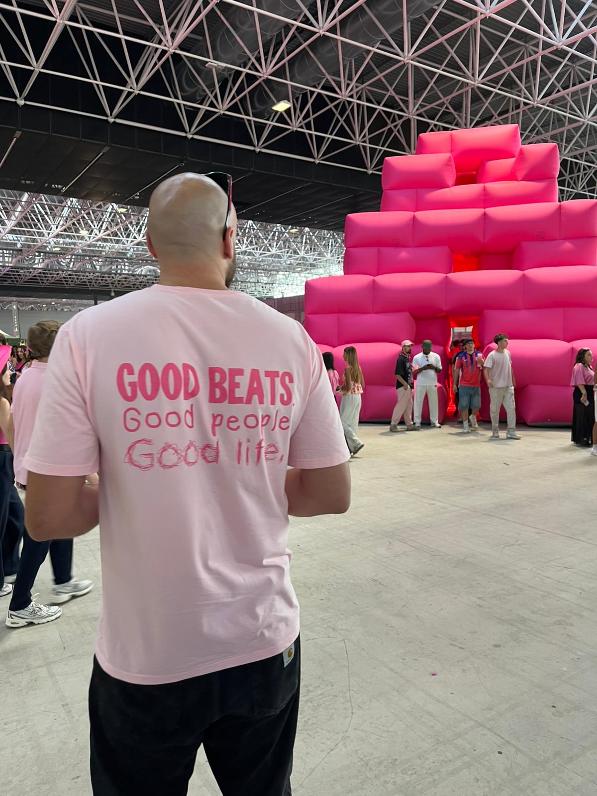 T-shirt Good Beats rose